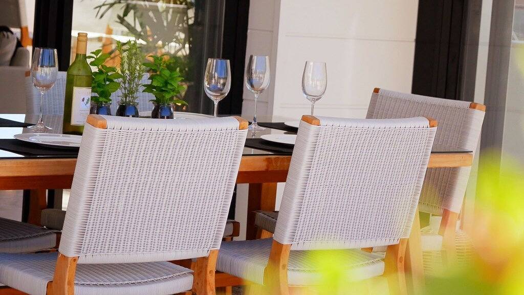 Ganze Wohnung, Luxus Apartment - Meerblick & großer Dachgarten mit privatem Spa in Terrigal, New South Wales