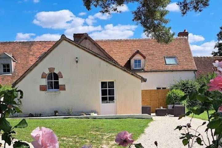 Maison de vacances pour 14 personnes, avec jardin et jacuzzi à Mareuil-sur-Cher