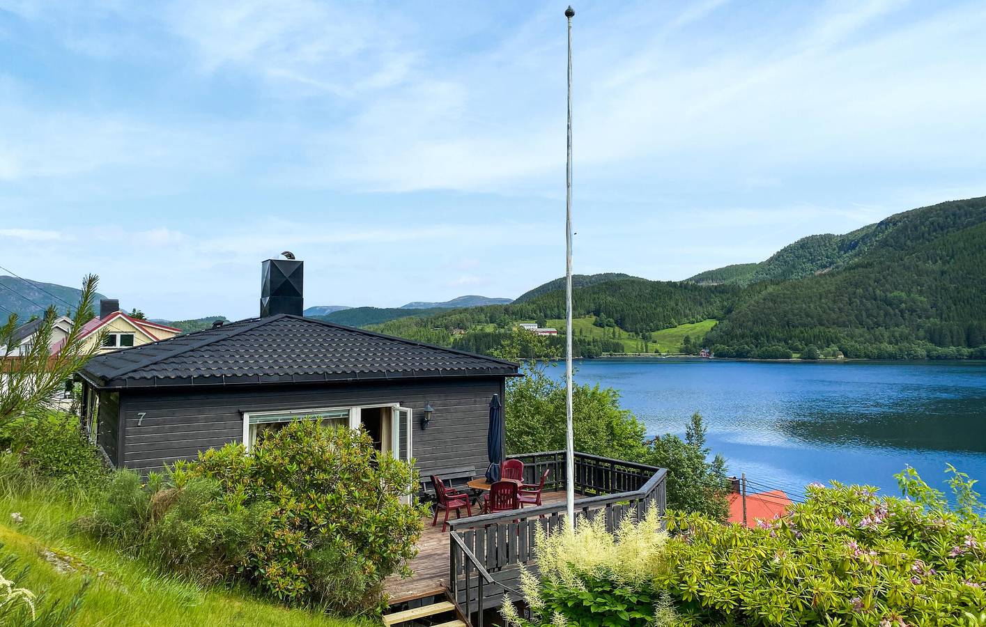 Ferienhaus für 8 Personen mit Garten in Halsa, Nördliches Fjordnorwegen
