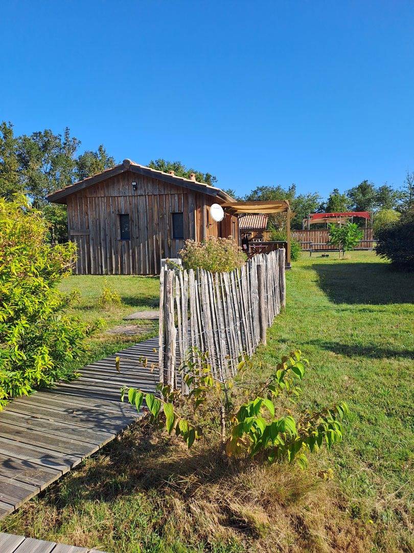Gîte de vacances le "Petit Nice" au Domaine de Sophie in Salles, Région d'Arcachon