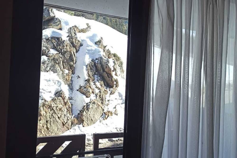 Entire apartment, La Plagne bellecote 26 m2 of happiness at the foot of the slopes in La Plagne, La Plagne-Tarentaise