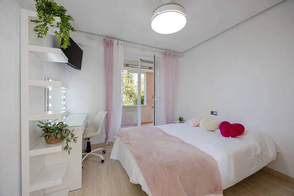 Med Bliss Villa by Fidalsa in San Vicente del Raspeig, Costa Blanca