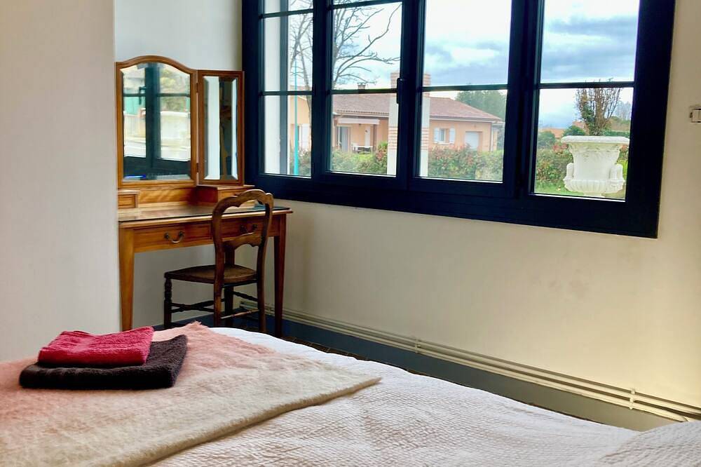 Villa des Années 30 au Cœur de la Toscane Gersoise in Aignan, Gers