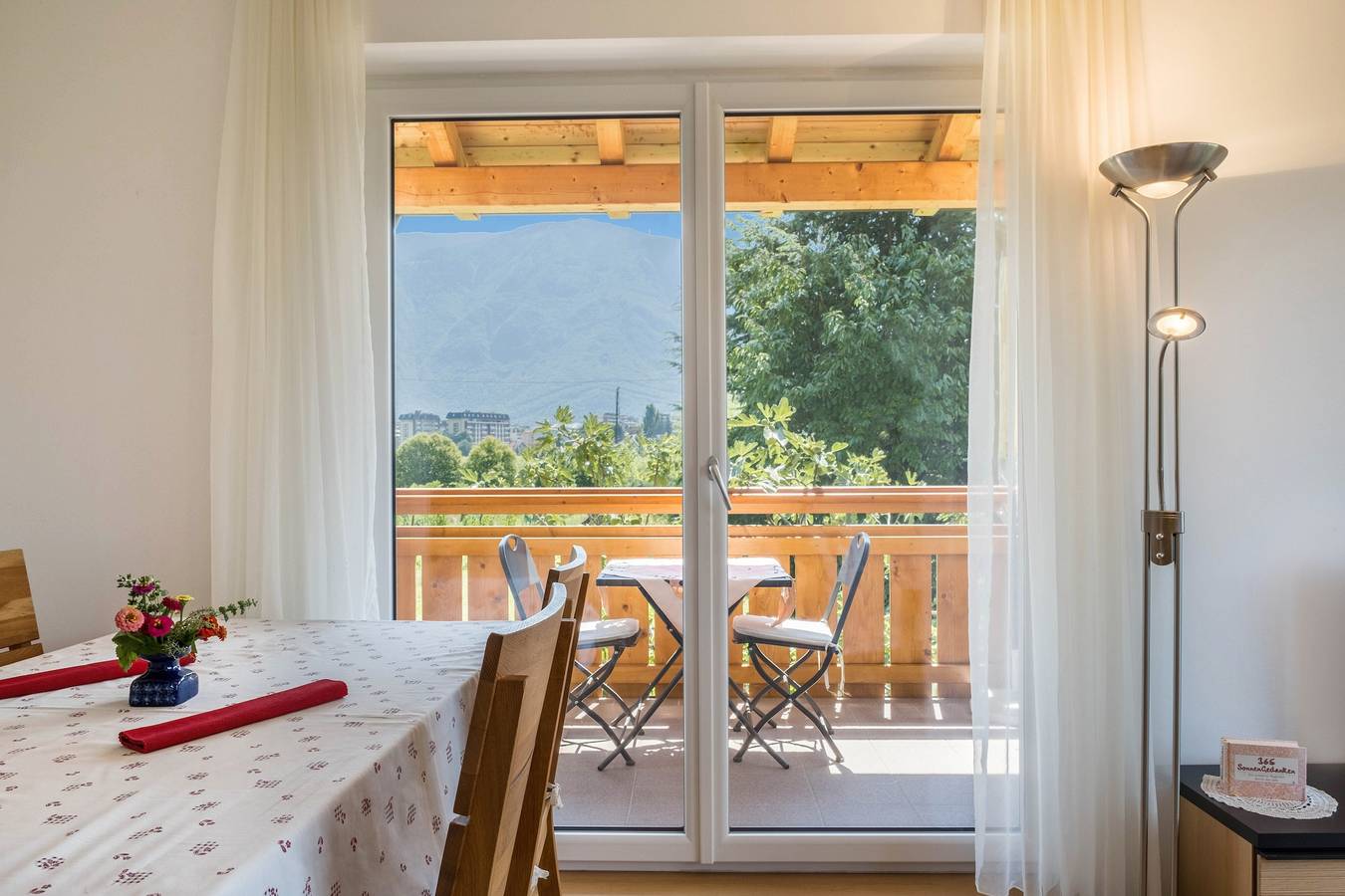 Appartamento intero, Accogliente appartamento "Urbanhof - Lagrein" con vista sulle montagne, Wi-Fi e balcone in Gries-San Quirino, Bolzano