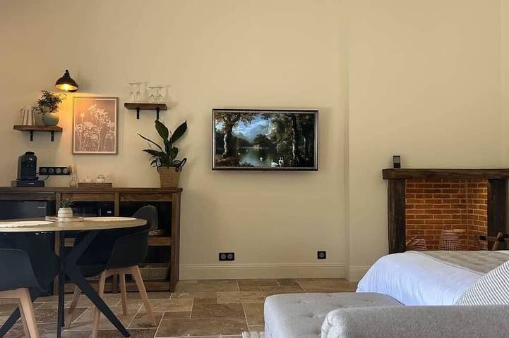 Location de vacances pour 2 personnes, avec jacuzzi et jardin à Montreuil-le-Henri - 3