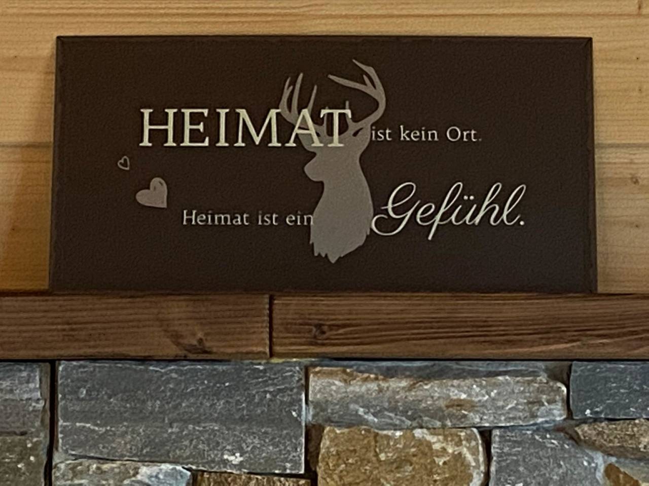 Eifelholzhaus Onkel Fritz mit Sauna und Whirlwanne - dein Wohlfühlort in der Eifel in Esch, Vulkaneifel