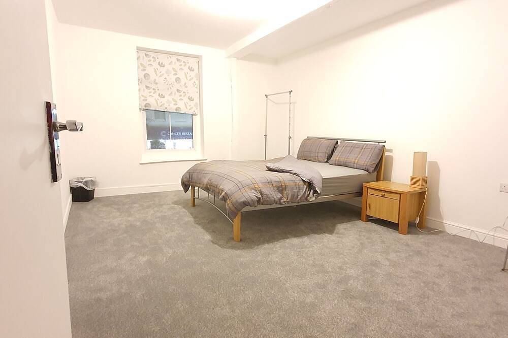 Entire apartment, Grace Apartments - Living Stone 2  Flat B in Ashford, Ashford region