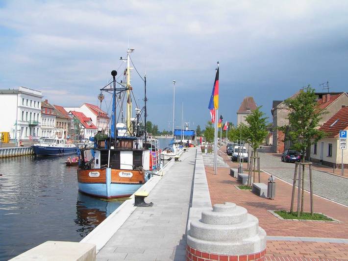 Ferienwohnung für 4 Personen, mit Terrasse und Seeblick in Ueckermünde - 4