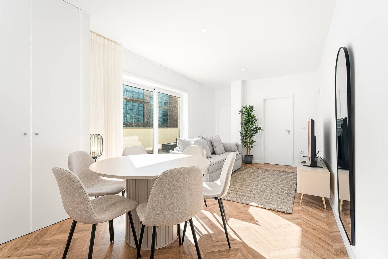 Apartamento entero, Apartamento de vacaciones para 6 personas con balcón in Oporto, Distrito de Porto