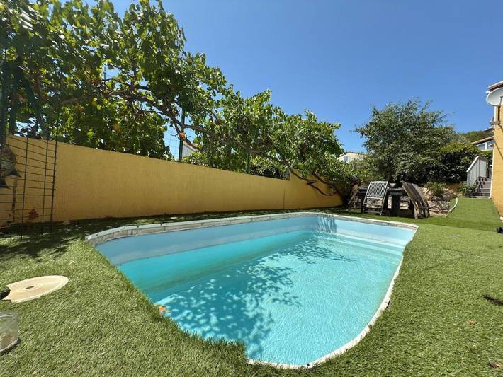 Chalet para 10 personas, con terraza además de vistas y piscina - 1