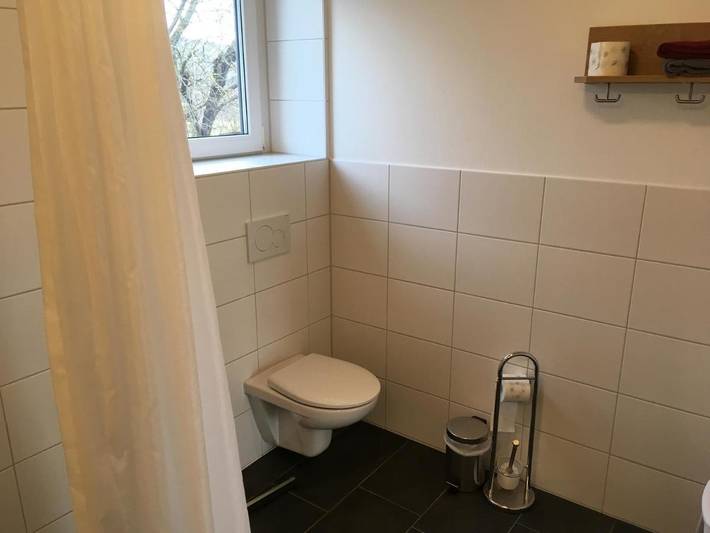 Ferienwohnung für 5 Personen, mit Balkon und Terrasse sowie Garten und Ausblick in Weinstadt - 4