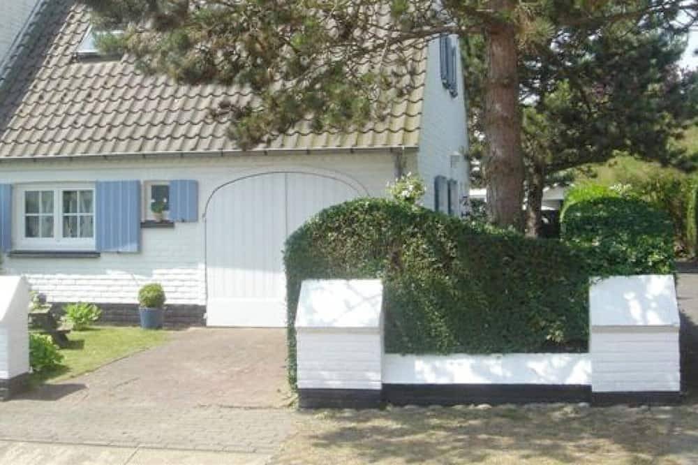 Villa pittoresque et confortable pour 4-6 personnes. Très calme et authentique. in Zuienkerke, Côte belge