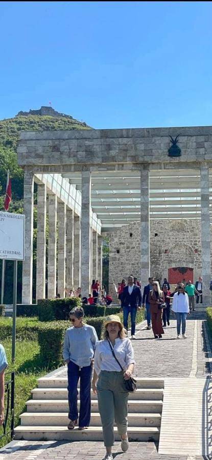 Hôtel pour 4 personnes, avec vue et jardin, animaux acceptés dans Lezhë - 3