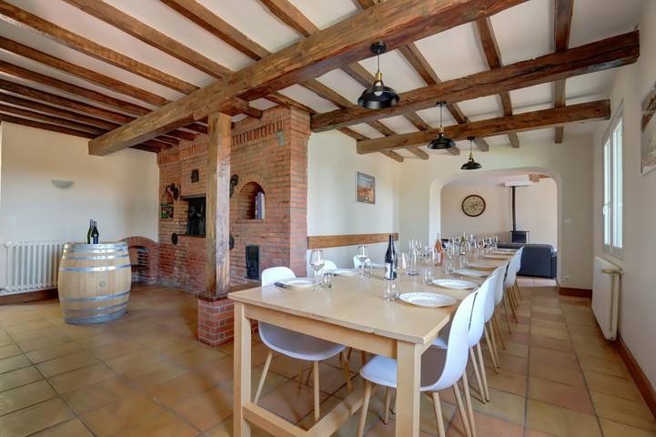 Gîte pour 14 personnes, avec terrasse ainsi que piscine et jardin dans le Tarn - 2