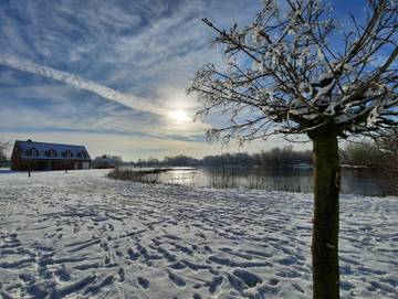 Hütte für 6 Personen, mit Seeblick und Terrasse, kinderfreundlich in Niedersachsen
