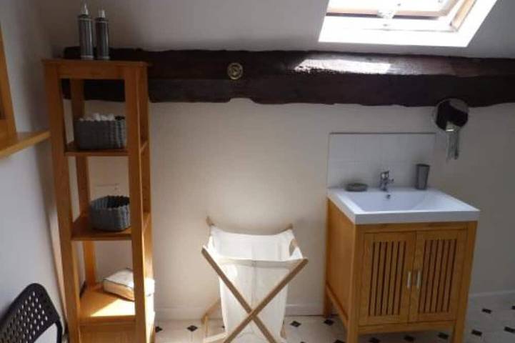 Location de vacances pour 5 personnes, avec Terrasse et Jardin à Lonlay-l'Abbaye - 3
