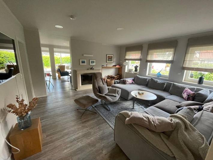 Villa pour 8 personnes, avec vue et jardin ainsi que sauna et vue sur le lac - 1