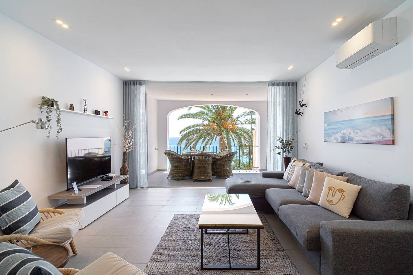 Appartement entier, Tuhillo E1 Luxury Seaview in Playa Carabeíllo, Nerja