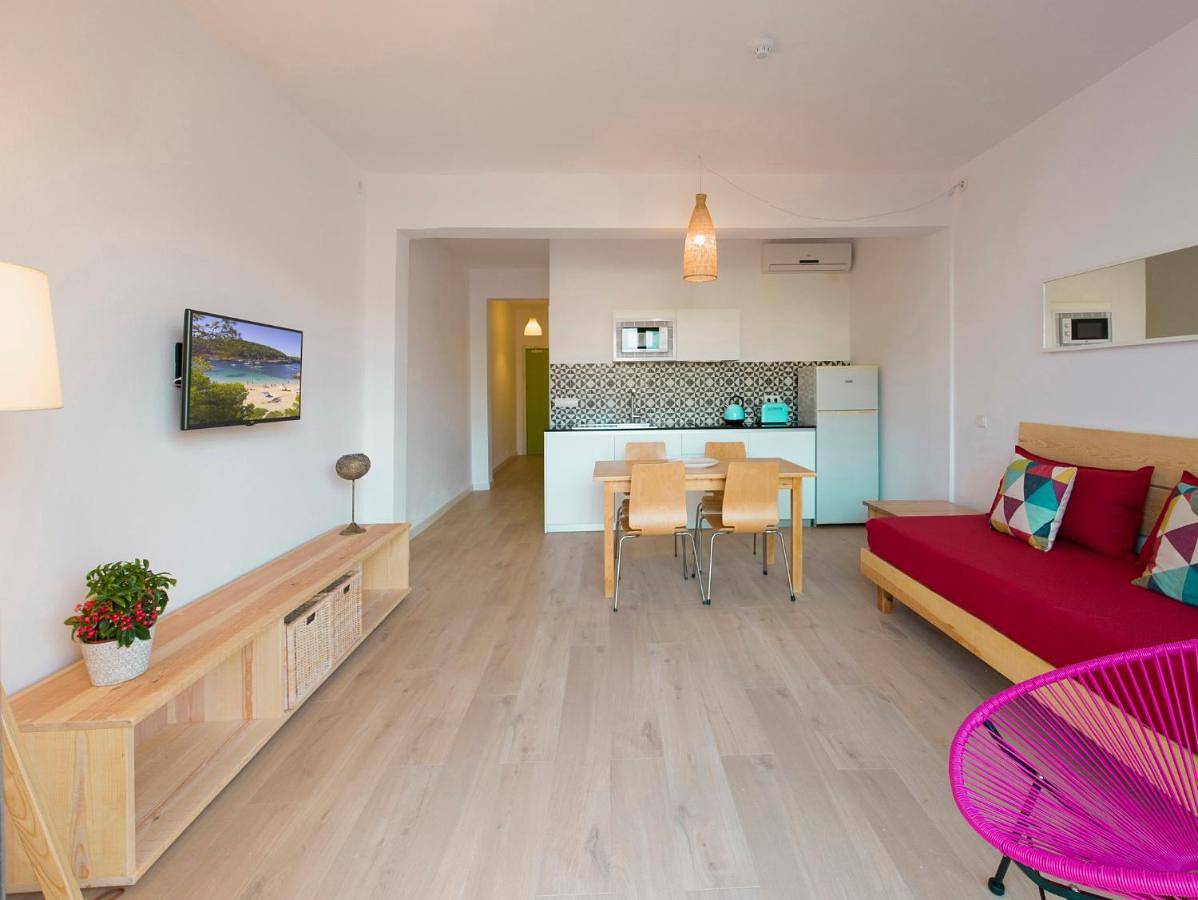 Appartement entier, Apartamentos Cana Rita in Ocean Beach Ibiza, Sant Antoni de Portmany