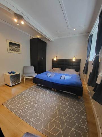 Maison d’hôte pour 2 personnes, avec vue et jardin dans Bergen