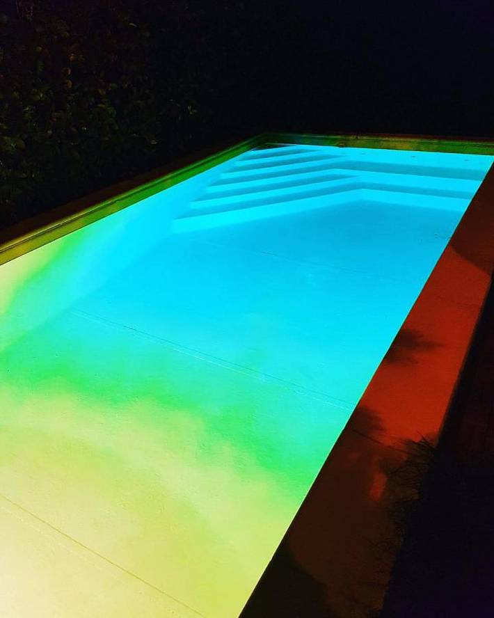 Casa vacanza per 2 persone, con panorama e giardino nonché piscina a Napoli