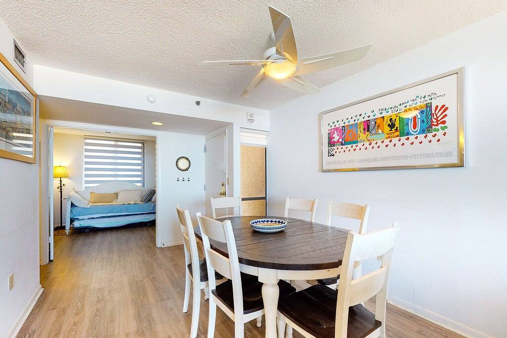 Ganze Wohnung, Sea Colony Ocean 8th floor condo w/ pool, balcony, and tennis court in Sea Colony, Middlesex Beach