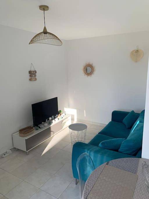 Appartement entier, Appartement 35m2 climatisé a 10 min d’Ajaccio in Alata, Région d'Ajaccio