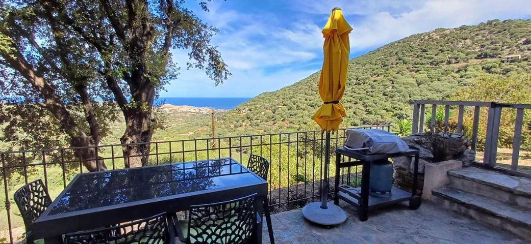 Gîte pour 3 personnes, avec jardin ainsi que terrasse et vue à Santa-Reparata-di-Balagna - 4