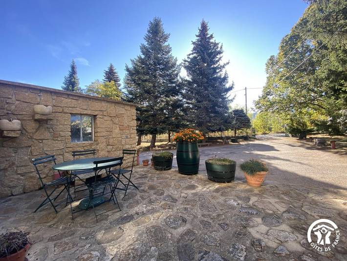 Casa de huéspedes para 5 personas, con jardín - 1