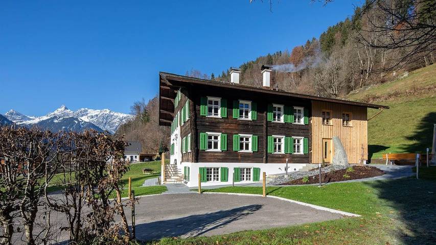 Ferienhaus für 12 Personen, mit Garten und Sauna