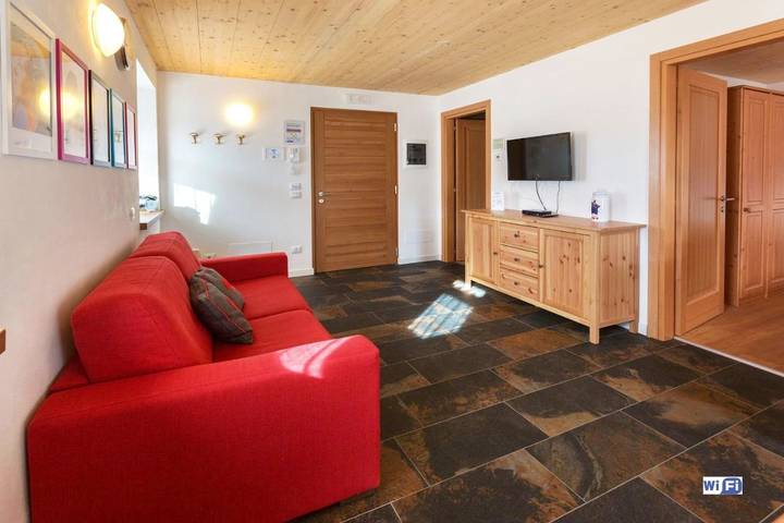 Gîte pour 3 personnes, avec vue et jardin, animaux acceptés à Paluzza - 4