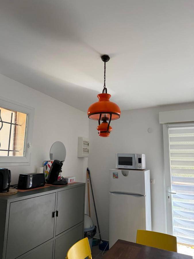 Location de vacances pour 2 personnes, avec vue ainsi que jardin et terrasse, animaux acceptés à Violès - 2