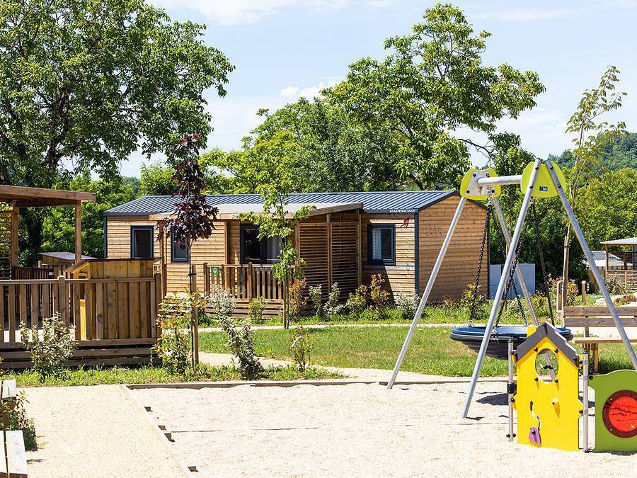 Camping Sites et Paysages - Le Ventoulou - Mobilheim 6 personen - Cottage Le P'tit Quercynois (Ankunft Samstag) - 3 Zimmer - 2 Bäder in Thégra, Regionaler Naturpark Causses du Quercy