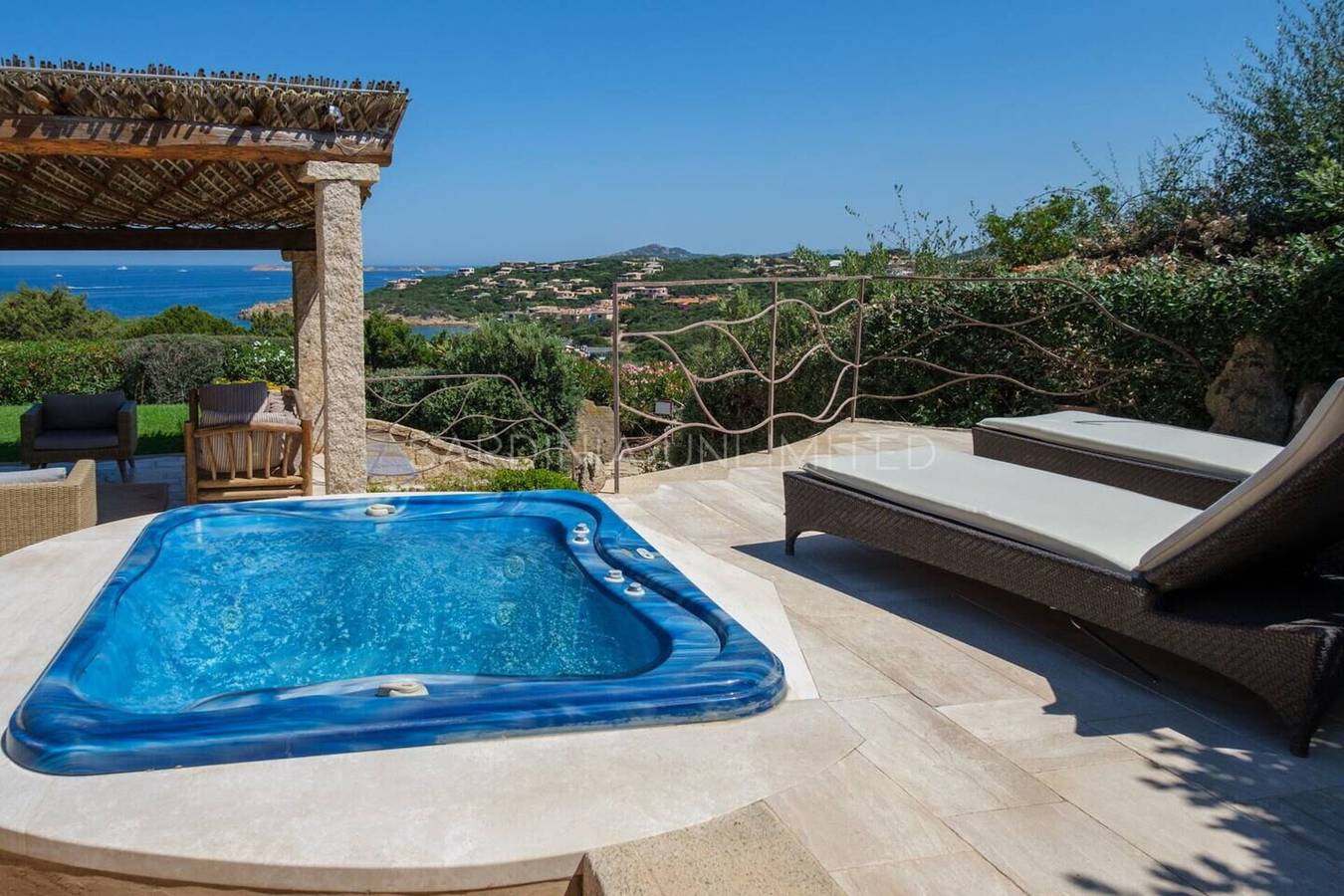 Villa Cala Granu in Capo Ferro, Arzachena