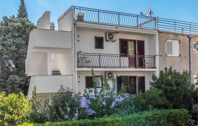 Ferienwohnung für 4 Personen, mit Terrasse in Selce