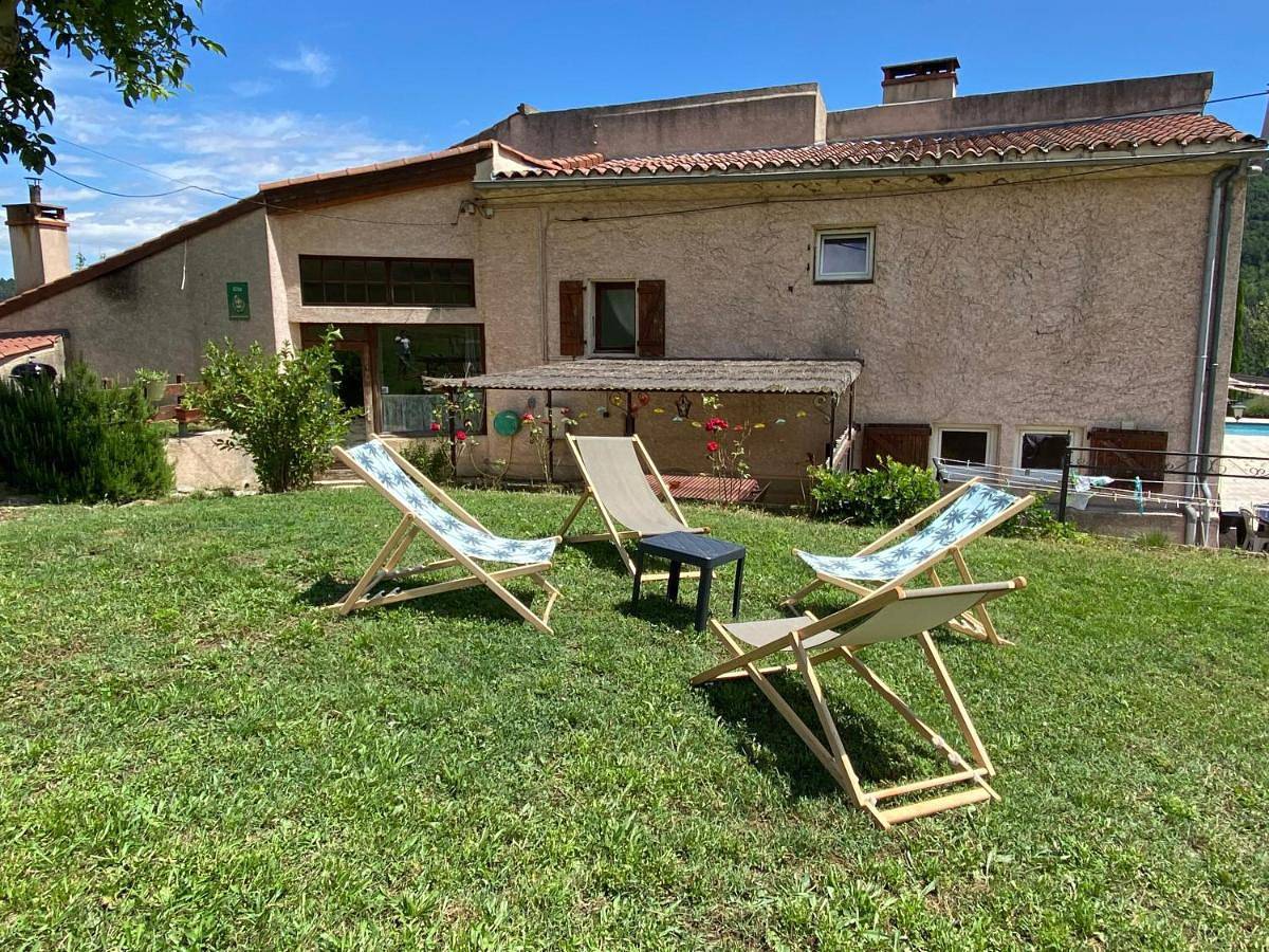 Three-Bedroom House in Saint-Barthélemy-le-Plain, Région de Tournon-sur-Rhône