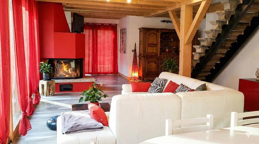 Gîte pour 8 personnes, avec jardin à La Rivière-Enverse - 2