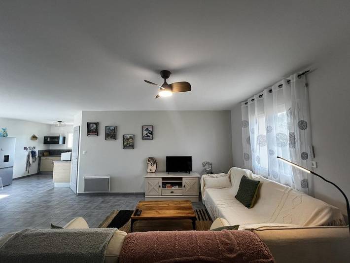 Location de vacances pour 5 personnes, avec jardin à Montans - 2