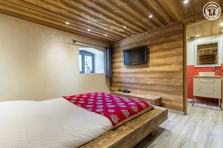 Location de vacances pour 8 personnes, avec terrasse et jardin à Saint-André (Savoie) - 3