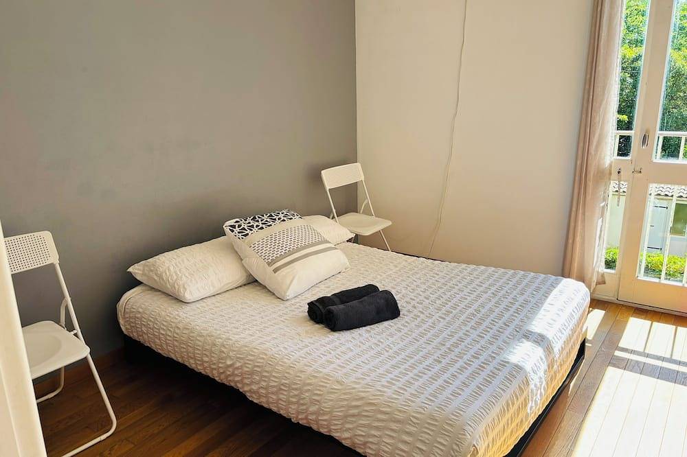 Entire apartment, Logement Entier -entrée Autonome Appart. Baila Proche de Bordeaux et St Emilion in Libourne, Libourne region