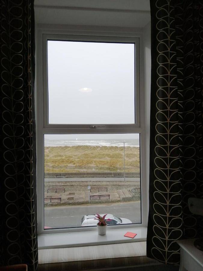 Wavecrest in Barmouth, Snowdonia