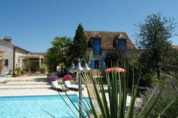 Gîte pour 6 personnes, avec jardin et terrasse à Pomport