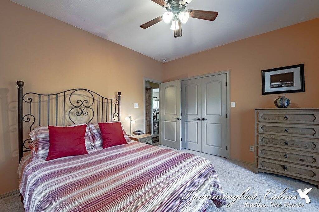 Ein großartiges Bergvergnügen: \"Kommen Sie und entspannen Sie sich maximal\" mit Whirlpool. in Alto, Ski Apache