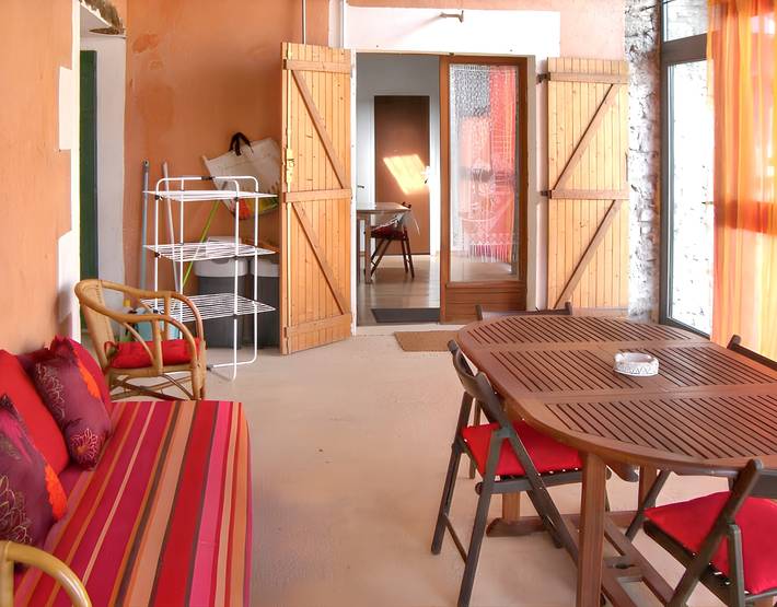 Location de vacances pour 6 personnes, avec terrasse à Noves - 3
