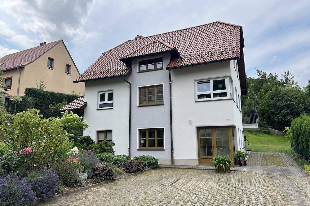 Ganze Wohnung, Ferienwohnung Ignatz in Freital am Südlichen Rand von Dresden in Freital, Sächsisches Elbland