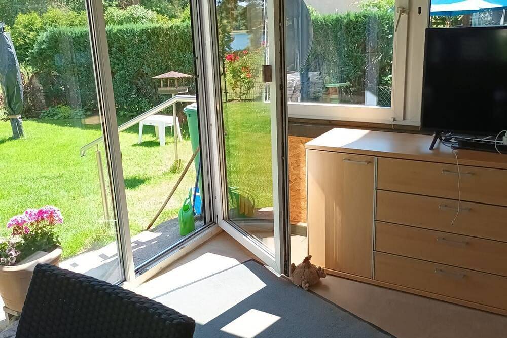 Ganze Wohnung, Ferienwohnung mit Seeblick in Fürstensee, Neustrelitz