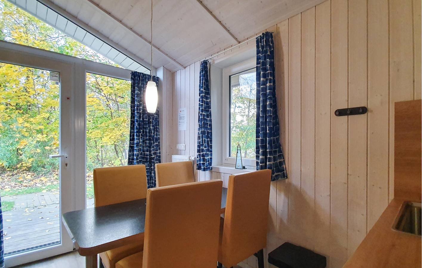 Ganze Ferienwohnung, Gemütliches Priwall-Apartment mit Terrasse und Parkplatz in Priwall, Lübecker Bucht