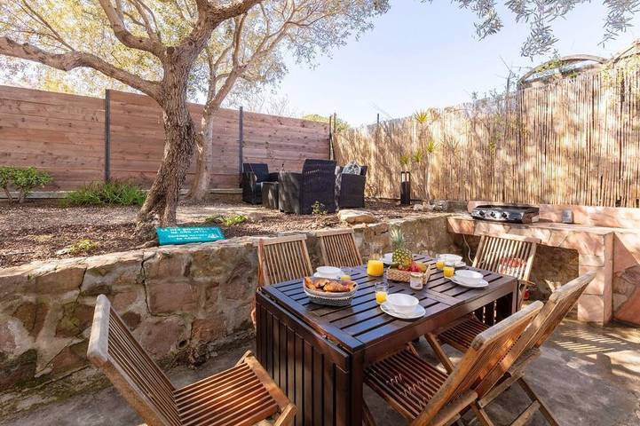 Villa pour 8 personnes, avec jardin et terrasse à Giens