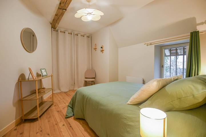 Gîte pour 5 personnes, avec jardin ainsi que terrasse et piscine dans l' Aube - 3