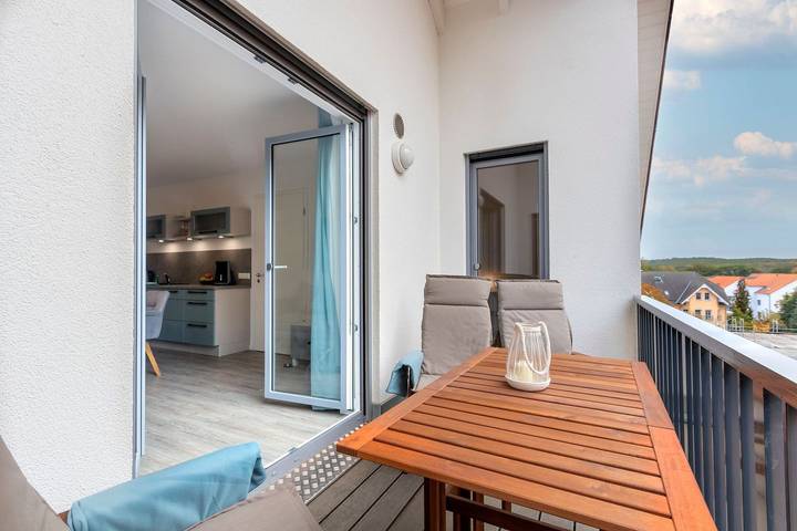 Ferienwohnung für 4 Personen, mit Balkon in Kölpinsee - 2